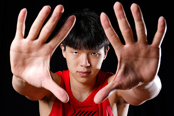 西媒盛赞杨瀚森：中国新星闪耀U19<a href=/zuqiubofang/shijiebei/ target=_blank class=infotextkey>世界杯</a>，大放异彩