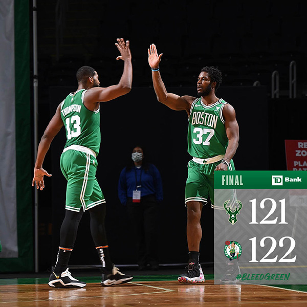 <a href=/lanqiubofang/celtics/ target=_blank class=infotextkey>凯尔特人</a>122-121险胜<a href=/lanqiubofang/bucks/ target=_blank class=infotextkey>雄鹿</a>
